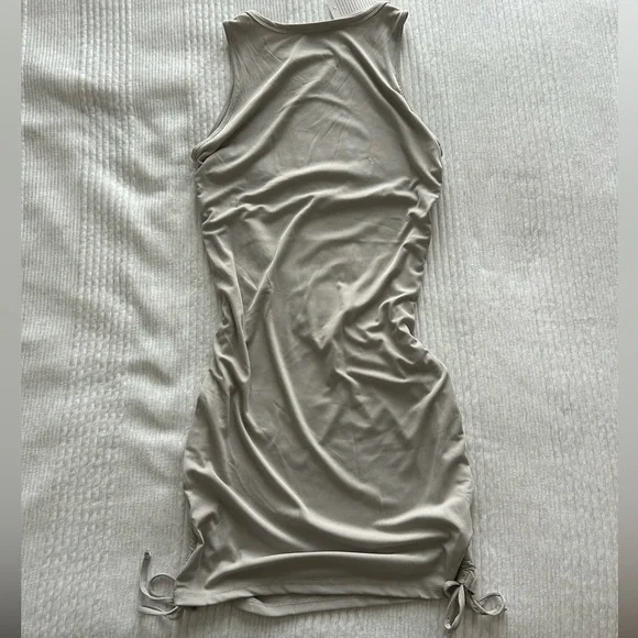 BTFBM: Dress with Cinched Sides (Size Large) - Picture 2 of 5